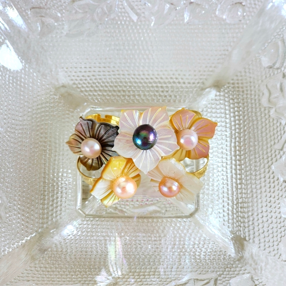 Mother of Pearl Ring